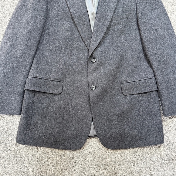 Jos. A. Bank Men’s 100% Camel Hair Blazer Sport Coat Two Button Office Gray 42R - Picture 3 of 12